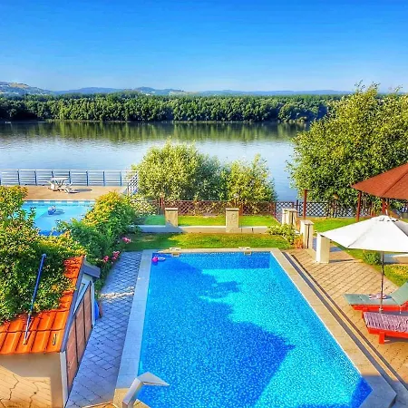 Holiday home Stunning Danube