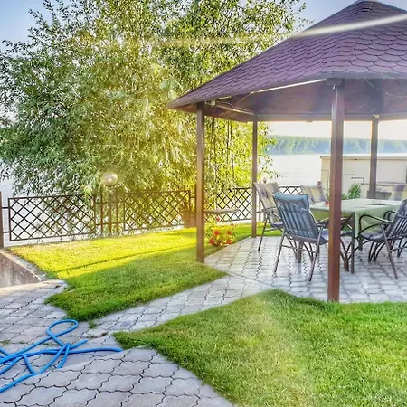 Holiday home Stunning Danube Novi Sad
